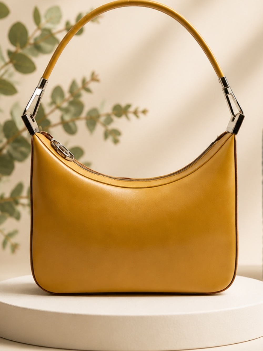 ✋🛑Price Drop ✋🛑Authentic Gucci Shoulder Bag.